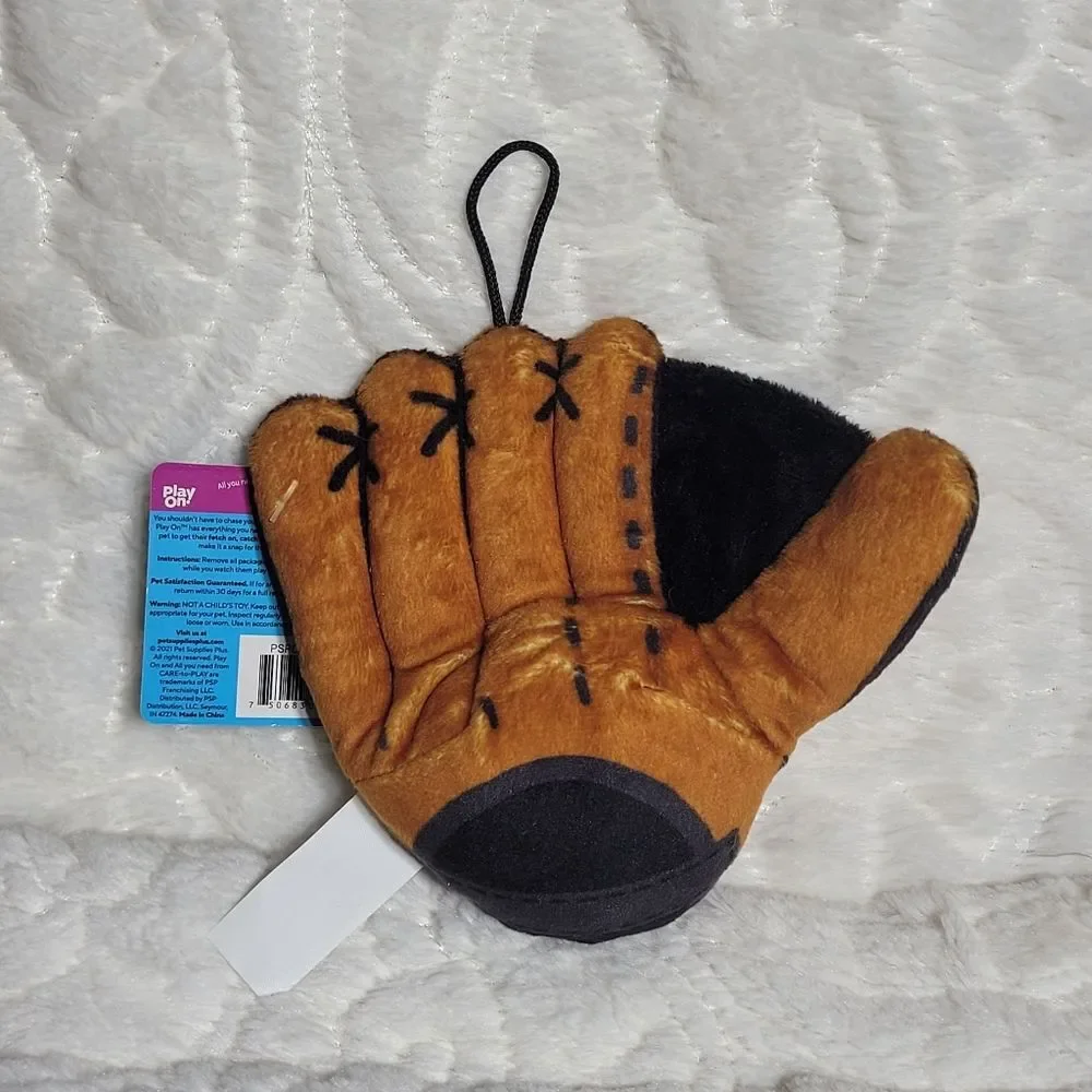 Play On Big Softy Plush Baseball Mitt Small Dog Toy Squeaker New with Tags